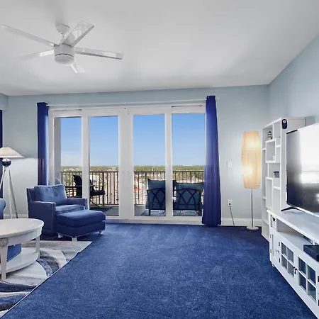 Laketown Wharf 1537